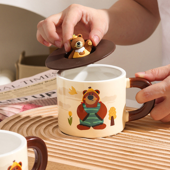 Cană ceramică cu capac, ursuleț drăguț în stil desen animat, pentru casă și birou, set cadou în cutie