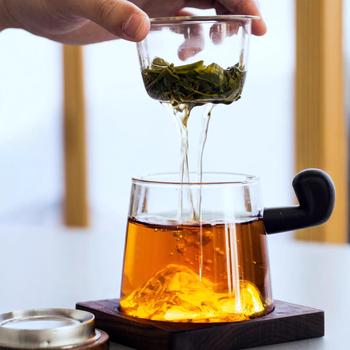 Kétszintes boroszilikát üveg teás pohár fedővel és szűrővel, tea és víz elválasztására, otthonra és irodába
