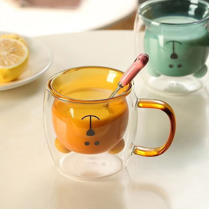 Pahar Bear din sticlă borosilicată cu mâner, pereți dubli, design desen animat, cu pai