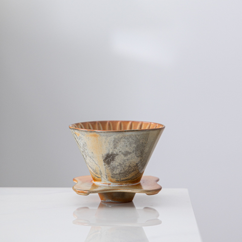 Set ceramic pentru cafea prin turnare manuală, cu ibric ceramic, filtru și pâlnie