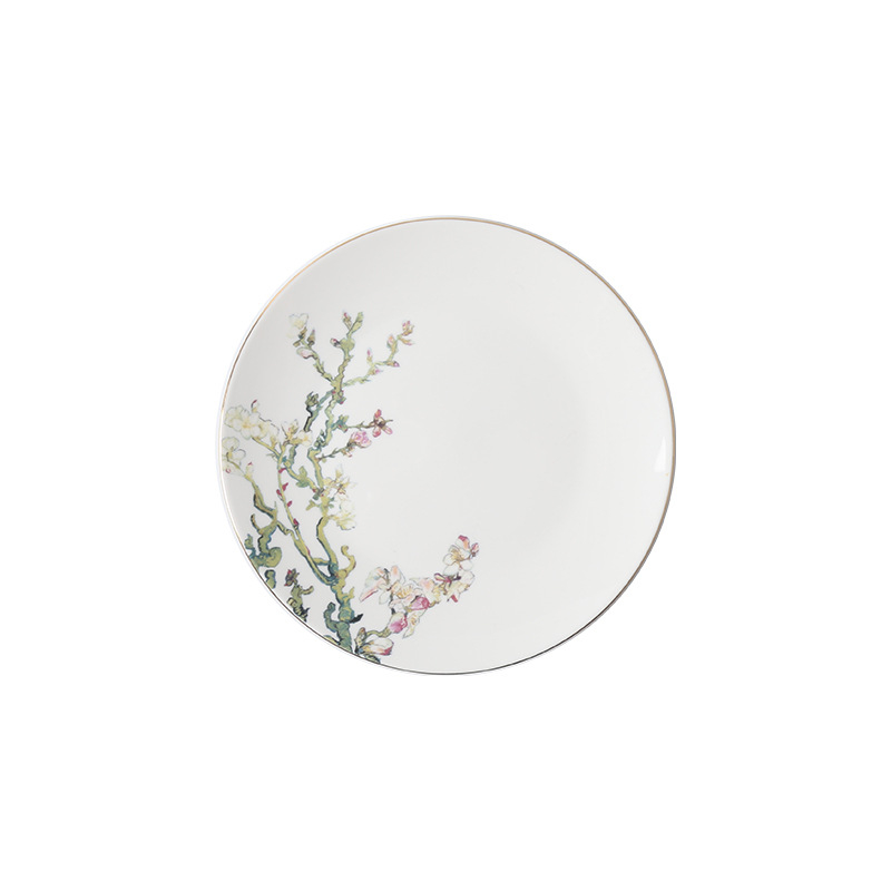 Set de cafea elegant european din porțelan de oase, cu căni, suporturi pentru căni și linguri pentru ceaiul britanic de după-amiază