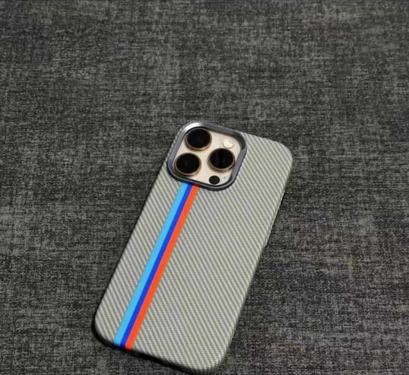 Θήκη με υφή Kevlar για iPhone 16 Pro Max με μεταλλική προστασία φακών