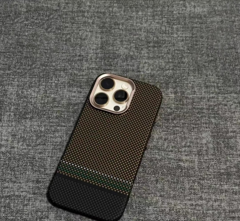 Θήκη με υφή Kevlar για iPhone 16 Pro Max με μεταλλική προστασία φακών