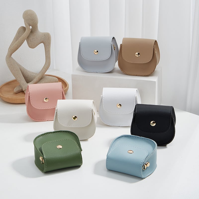 Mini ženska crossbody torbica s polukružnim oblikom i lancem – 2024 nova moda