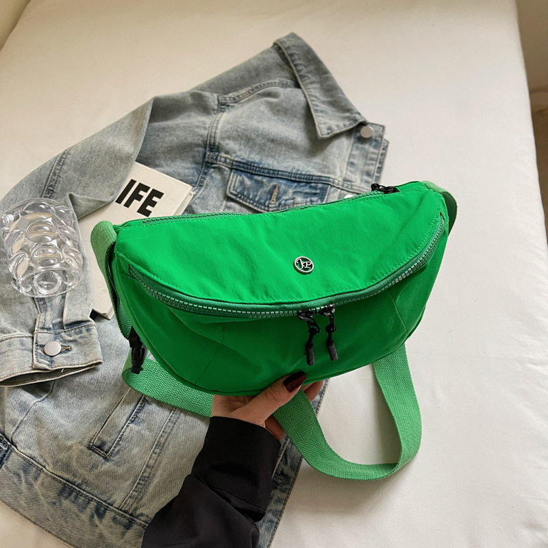 Japonský štýl, ultra ľahká nepremokavá nylonová crossbody taška pre mužov a ženy, ľahká a praktická na jazdu na bicykli