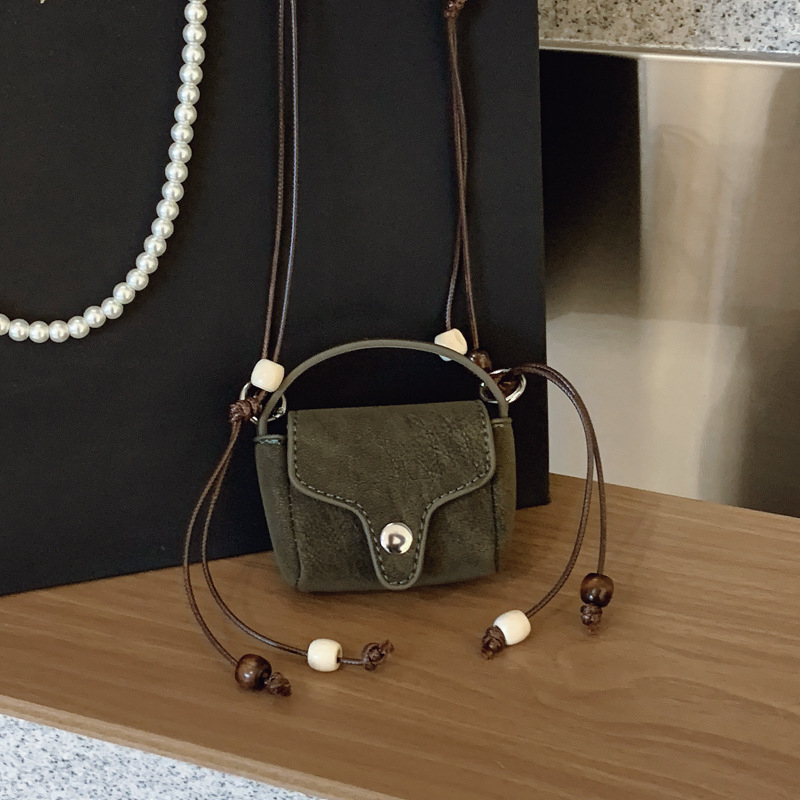 Premijerna velur mini sedlasta torbica s šalom od svile i perlicama, crossbody torba, torbica za slušalice, uska torbica za vrat