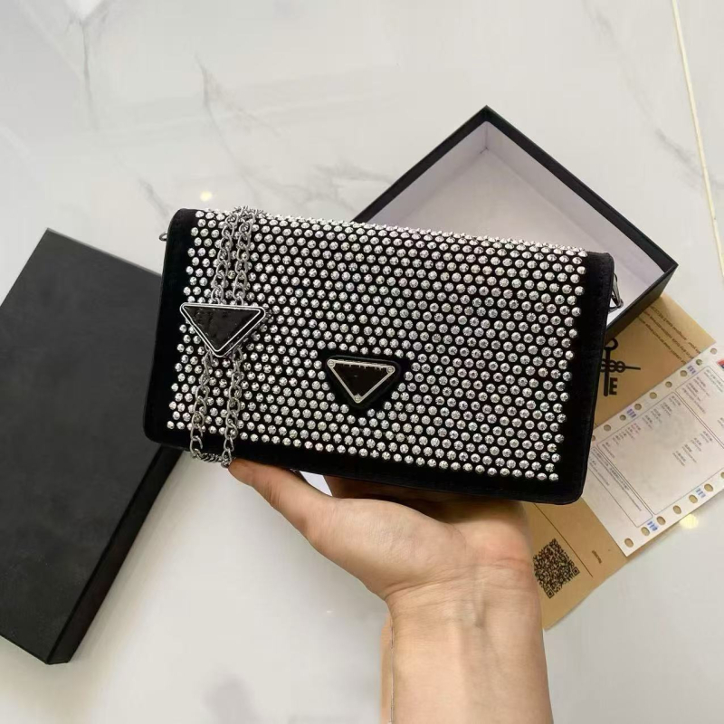 Nova mini kvadratna torbica s dijamantima, crossbody torba za ruž i ključeve, moderna blistava dijamantna torba