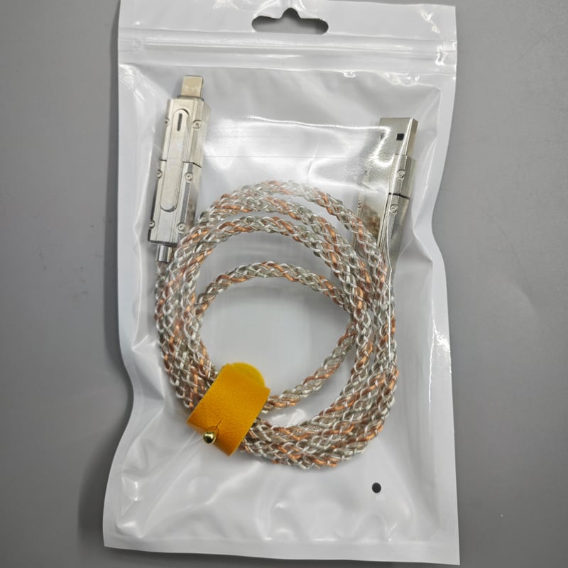 Καλώδιο δεδομένων USB‑C με PD γρήγορη φόρτιση 6A, RGB φωτισμό, με τριπλό συνδετήρα