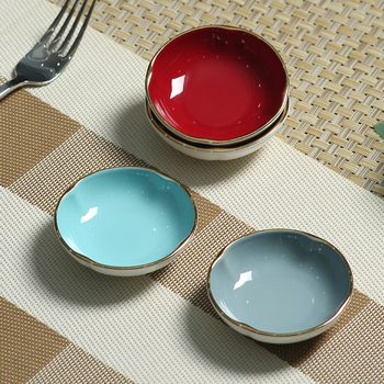 2026-os új stílusú prémium csont porcelán tányér szállodai használatra, elegáns könnyű luxus, magas hőmérsékleten égetett, meleg és átlátszó