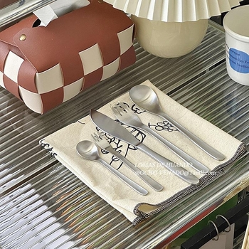 SET tacâmuri din oțel inoxidabil 304, finisaj mat, stil INS: cuțit, furculiță, linguri, lingură de cafea, lingură de desert, lingură de fructe și furculiță de tort