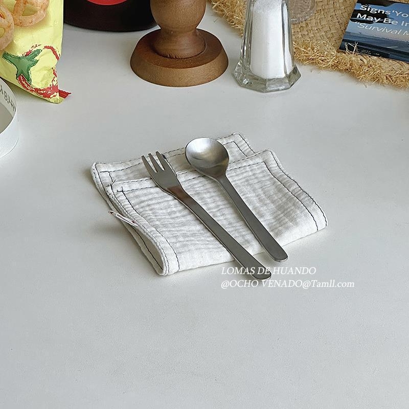 SET tacâmuri din oțel inoxidabil 304, finisaj mat, stil INS: cuțit, furculiță, linguri, lingură de cafea, lingură de desert, lingură de fructe și furculiță de tort