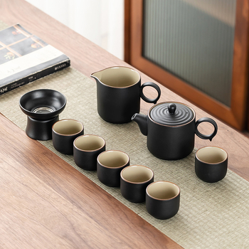 Set de ceai în stil japonez, ceramică, într-o cutie cadou elegantă, ceainic și cești pentru uz casnic și întâmpinarea oaspeților.