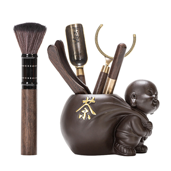 Set de ceremonie a ceaiului din lut Yixing, motivul celor Șase Domni, inspirație Zen, include recipient ceramic pentru depozitarea ceaiului, tub/butoi de ceai, clips din bambus și lemn și linguriță pentru ceai