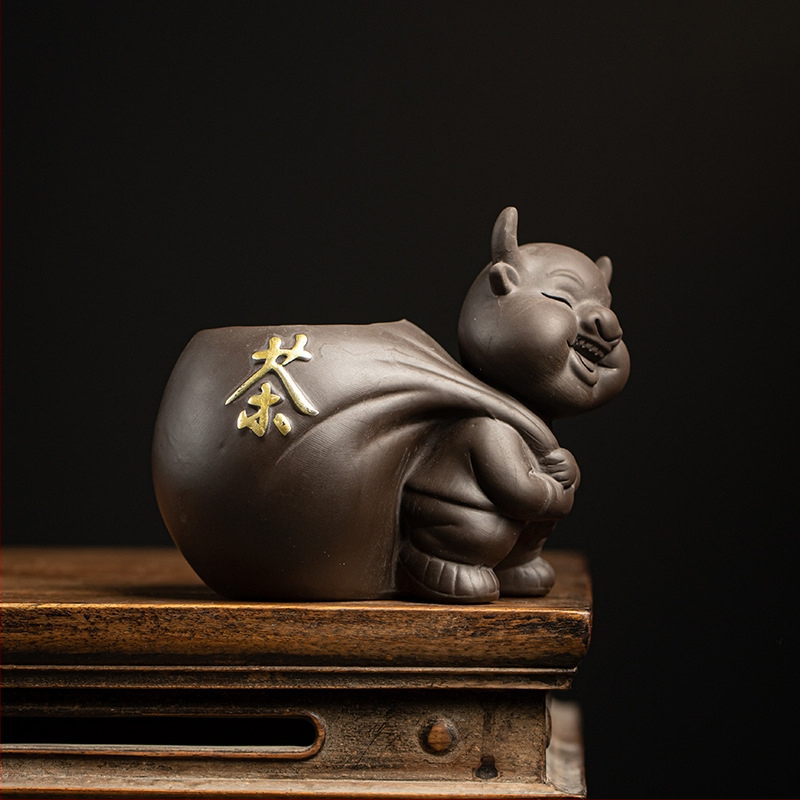 Set de ceremonie a ceaiului din lut Yixing, motivul celor Șase Domni, inspirație Zen, include recipient ceramic pentru depozitarea ceaiului, tub/butoi de ceai, clips din bambus și lemn și linguriță pentru ceai