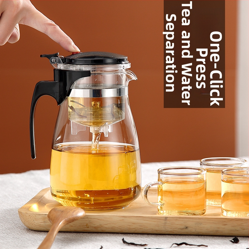 Sklenený čajník s rozdelením vody a filtráciou jedným tlačidlom, objem 500 ml, na domáce použitie.