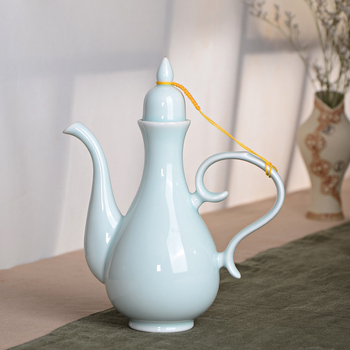 Decantor ceramic pentru vin, stil retro