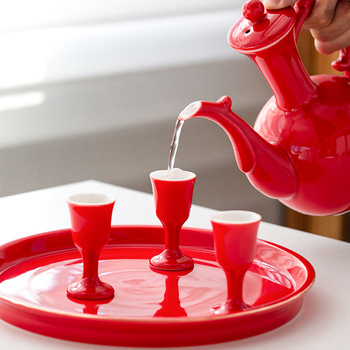 Set ceramic pentru vin cu distribuitor, pahare de toast pentru nuntă, pahare înalte, încălzitor de vin și tavă în stil chinezesc.
