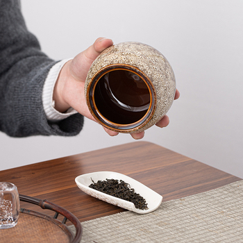 Canistră ceramică pentru ceai în cutie cadou din lemn, suprafață pictată manual cu flori și păsări, stil retro; potrivit Jin Jun Mei, ceai negru, ceai verde și Pu’er