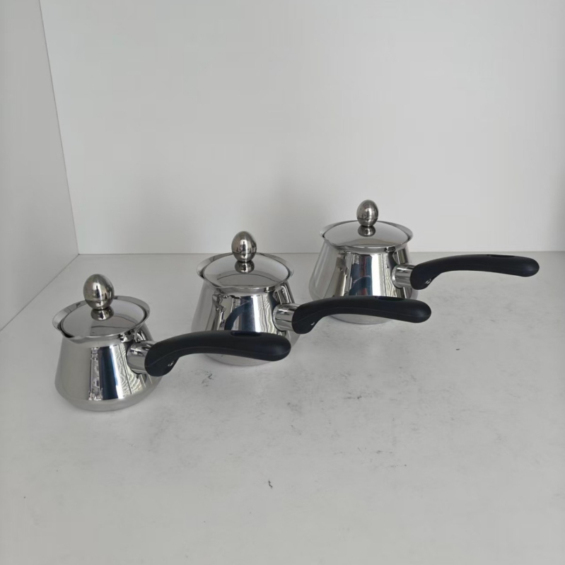 Set din oțel inoxidabil pentru cafea: cești de cafea, ceainic pentru infuzie, moka pot, vas pour-over, ibric turcesc și ustensile de cafea