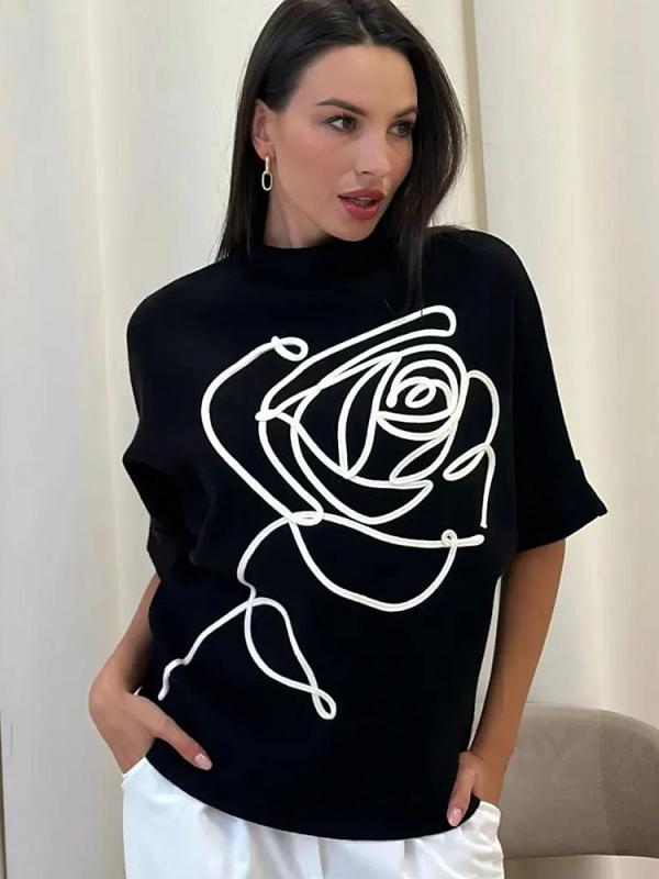 Női oversize pulóver rövid ujjú, virágmintás, laza szabású, plusz méret