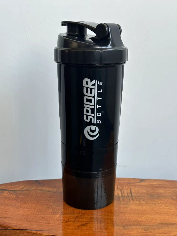 Shaker cu trei straturi pentru pudră proteică – recipient din plastic, rezistent la căldură, cu capac de amestecare