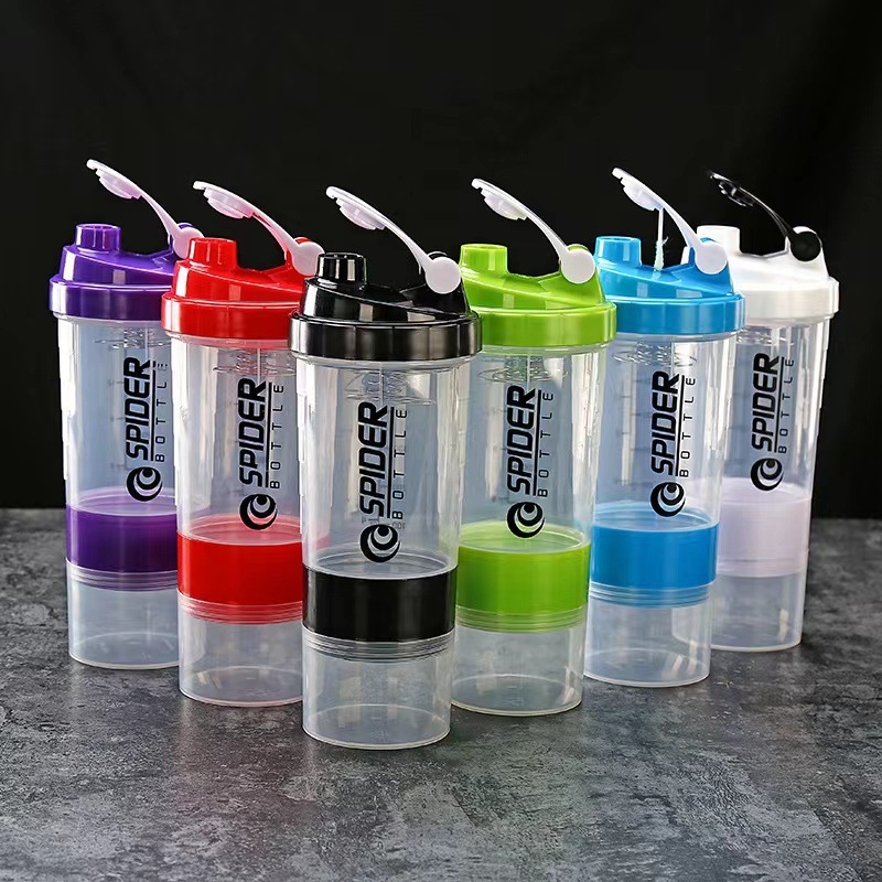 Shaker cu trei straturi pentru pudră proteică – recipient din plastic, rezistent la căldură, cu capac de amestecare