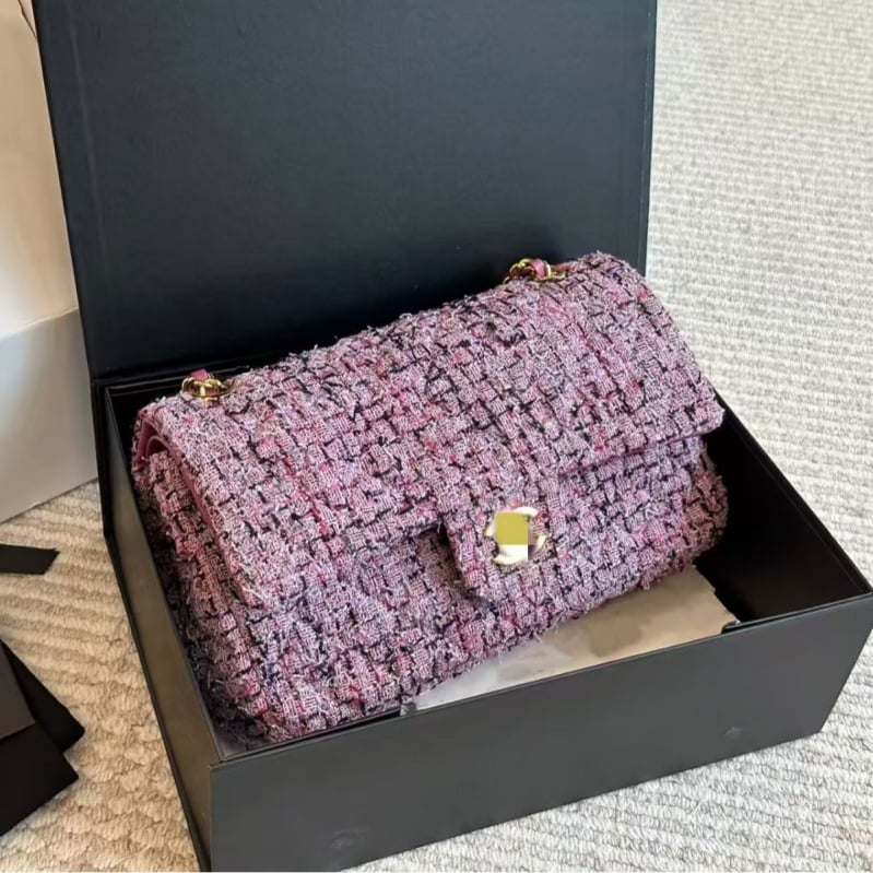 Mala vunena torbica s lancem i preklopom za telefon, ženski crossbody torbica, gradski stil, zima 2023