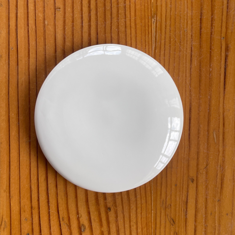 Capace ceramice pentru cești cu logo gravat cu laser, personalizabile
