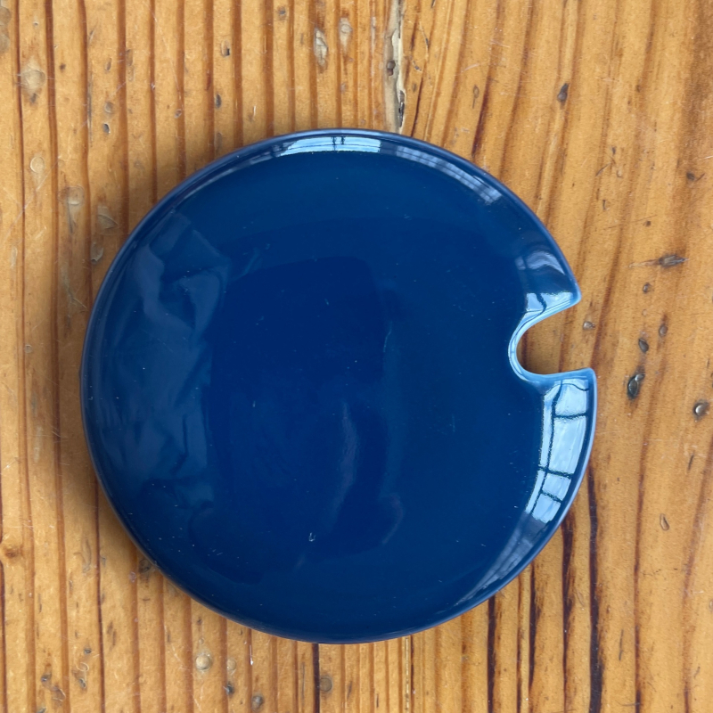 Capace ceramice pentru cești cu logo gravat cu laser, personalizabile