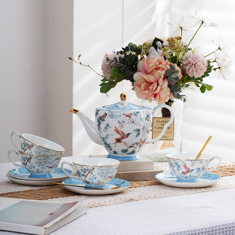 Set ceai după-amiază în stil englezesc, o ceainică și patru cești, model floral cu păsări, căni și farfurioare din ceramică, cutie cadou elegantă, cadou pentru casa nouă