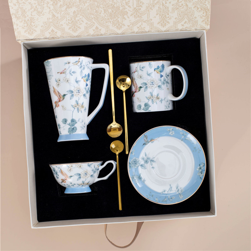 Set ceai după-amiază în stil englezesc, o ceainică și patru cești, model floral cu păsări, căni și farfurioare din ceramică, cutie cadou elegantă, cadou pentru casa nouă