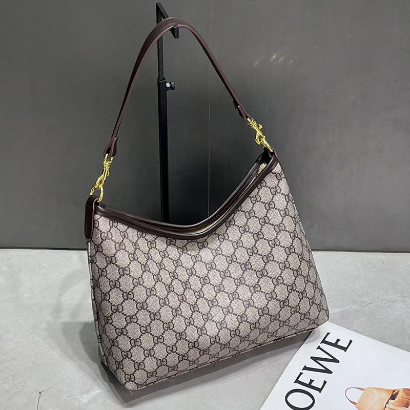 Ženska retro minimalistička crossbody torba – PU koža s maslanim voskom završnim slojem, gradski stil, velika kapaciteta, proljeće 2025