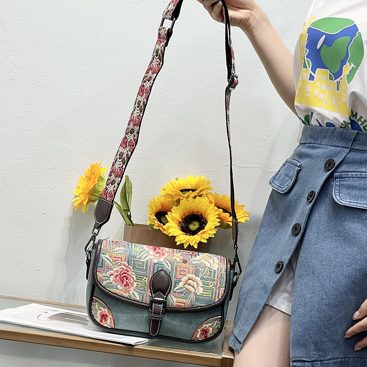 241652 Ženska torbica s retro kineskim stilom šivanom, pamuk-lan materijal, ovalni oblik, preko ramena ili crossbody, casual i svestrana