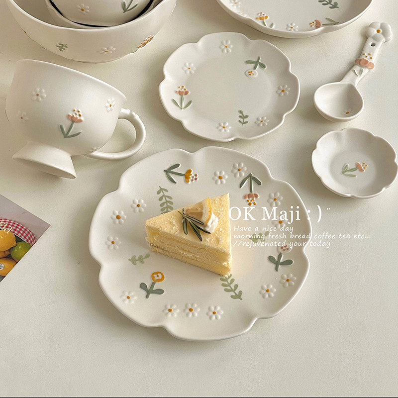 Farfurie de masă din ceramică Little Daisy, în formă de floare, diametrul 12 cm, uz casnic, stil simplu