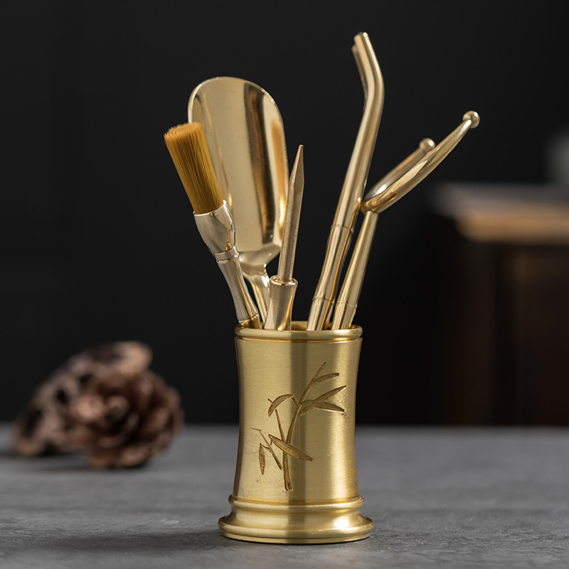Set cu șase domni pentru ceremonia ceaiului din cupru — accesorii de ceai: instrumente de preparare, stilou pentru ceai, clips pentru ceai, lingură, cuțit