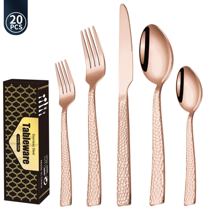 Set tacâmuri din oțel inoxidabil cu mânere gravate, textură ciocan – cuțit, furculiță, lingură, furculiță de ceai și linguriță de ceai pentru servire occidentală