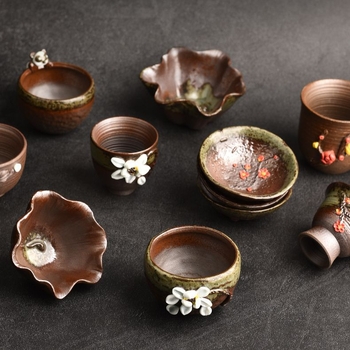 Ceșcuță ceramică pentru ceai, arsă la cuptor cu lemn, cu design de mugur de floare realizat manual, ceașcă unică pentru degustare de ceai