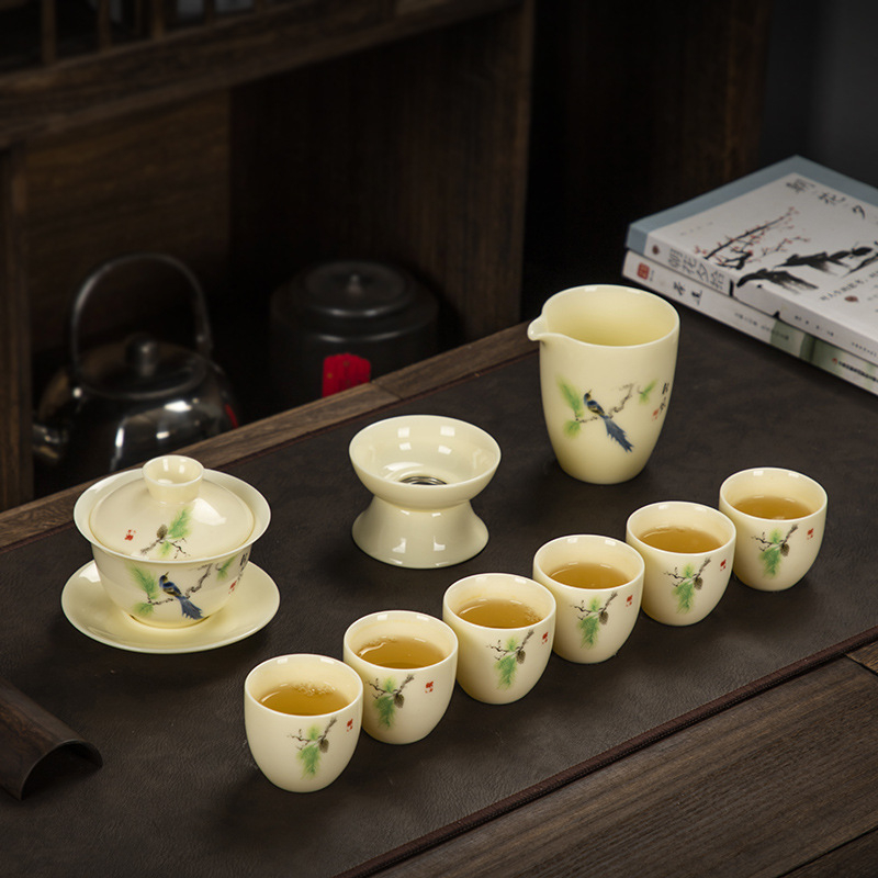 Set Gongfu de ceai din jad alb — set minimalist pentru infuzare cu ceainic galben din piatră, gaiwan şi ceşti, lux discret
