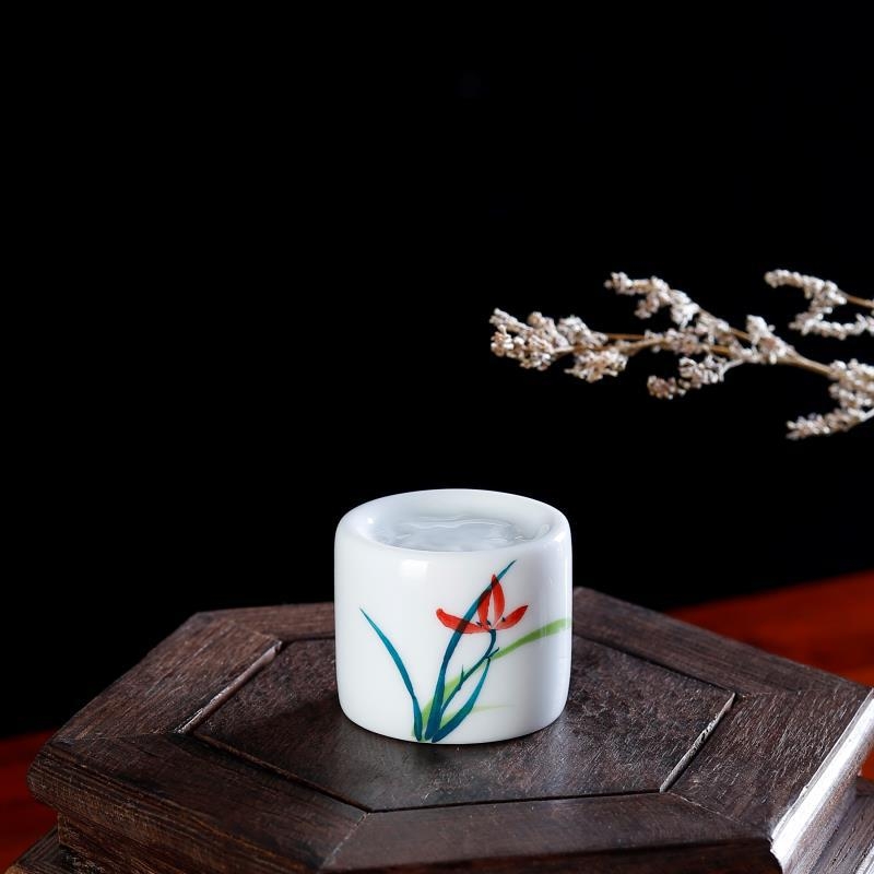 Set de accesorii pentru ceremonia ceaiului Tang și Song: ceainic din lut mov, boluri ceramice alb-albastru cu capace, suporturi pentru capace