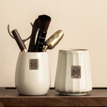 Set Ceremonia Ceaiului Six Gentlemen — Accesorii ceramice pentru ceai: sticlă, clips de ceai, lingură de ceai, cuțit de ceai, stilou pentru îngrijirea ceainicului