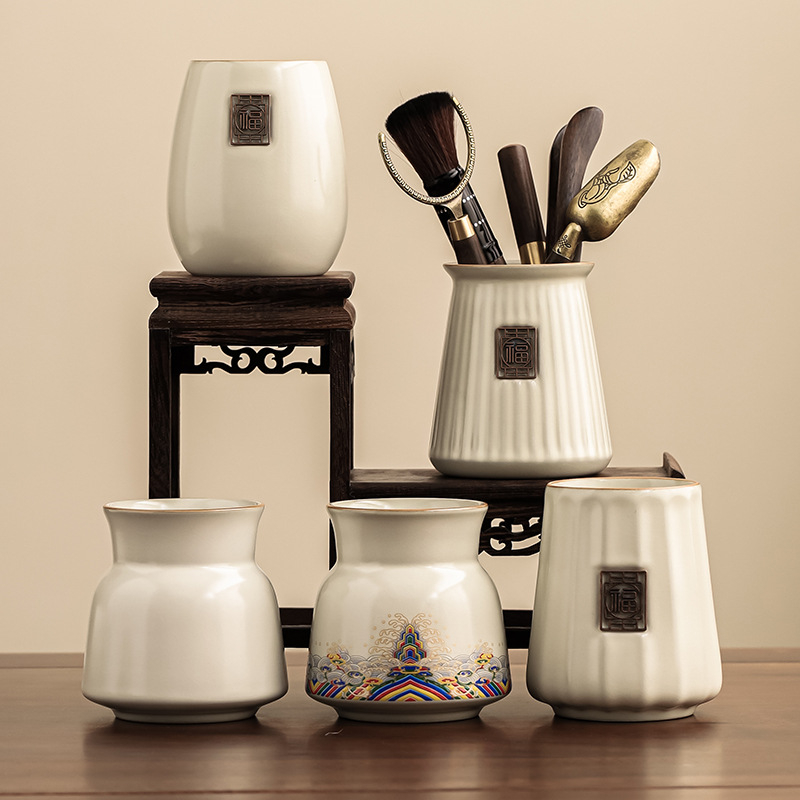 Set Ceremonia Ceaiului Six Gentlemen — Accesorii ceramice pentru ceai: sticlă, clips de ceai, lingură de ceai, cuțit de ceai, stilou pentru îngrijirea ceainicului