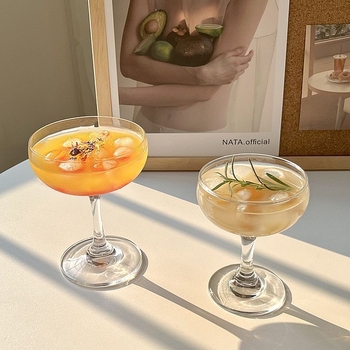 Pahar de cristal clasic pentru martini, pahar de cocktail de bar vintage, pahar cu formă de fluture pentru șampanie, pahar turn, pahar pentru băuturi și sucuri
