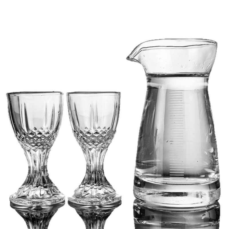 Set de pahare de vin din sticlă, cu pahar Maotai și dozator, logo imprimat, design modern minimalist.