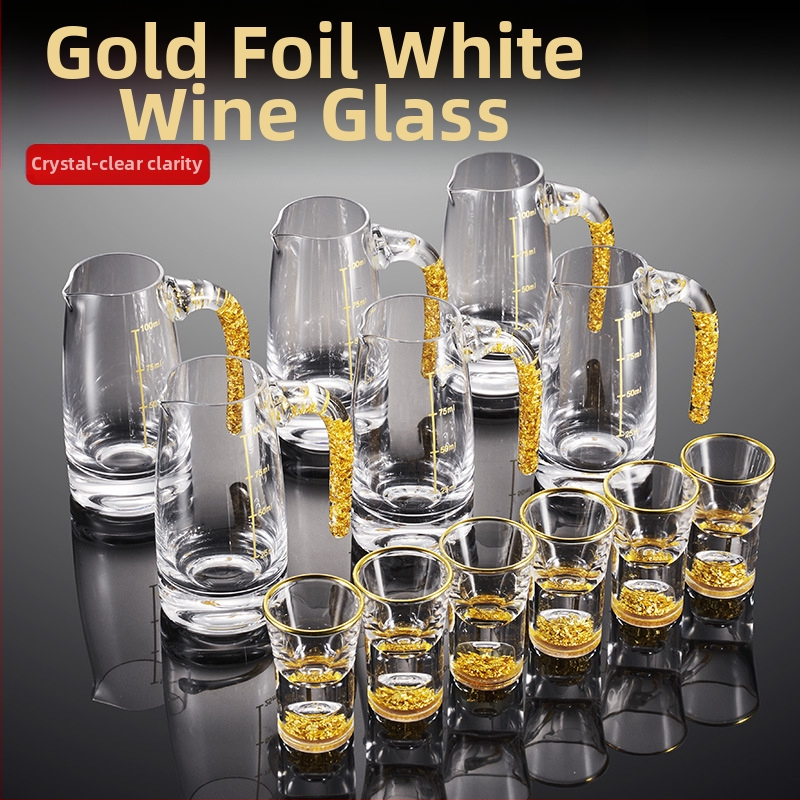 Set de pahare de lichior cu foiță de aur și sticlă cristal, pahar shot cu formă de glonț și dozator, lux discret cu marcaj de măsurare