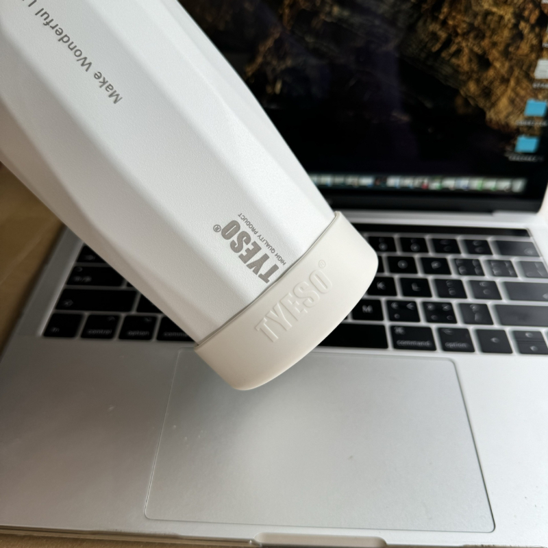 Tyeso8848 Suport din silicon pentru baza termosului, cu husă protectoare – antiderapant, rezistent la uzură
