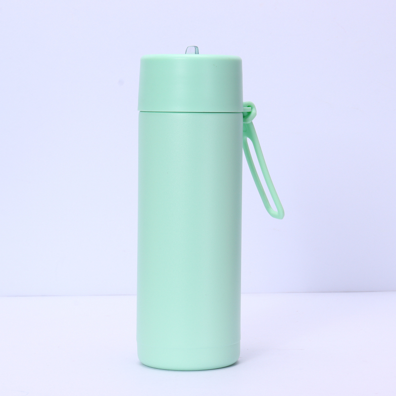 Nouă sticlă de apă sport 650 ml, cu mâner din silicon, pai, gură mare, din oțel inoxidabil izolat