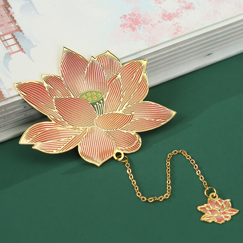 Semn de carte din metal cu libelulă și frunză de lotus, în stil clasic chinezesc — cadou pentru profesori.