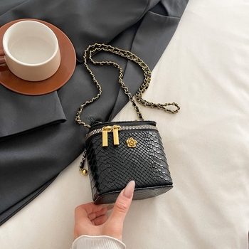 Ženska mini torbica preko ramena 2025 PU koža, uzorak krokodila, elegantna kozmetička torba