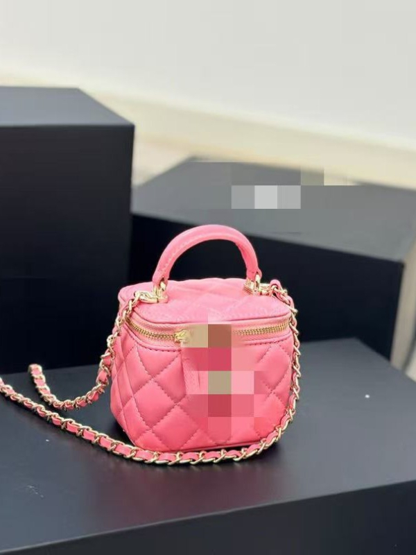 Ženska torbica s lancem i kvadratnim prešivom uzorkom, mala crossbody
