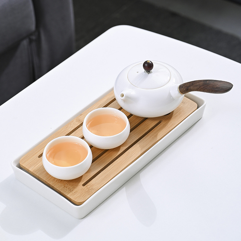 Set de ceai din porțelan alb cu ceainic cu capac, bol cu capac și tavă pentru ceai, pentru casă și camere de hotel; design elegant, lux discret, pentru 4 persoane